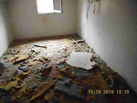 12090 Roselawn (53)_m.jpg